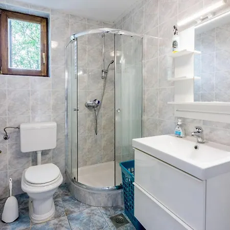 Bartulin Apartamento *