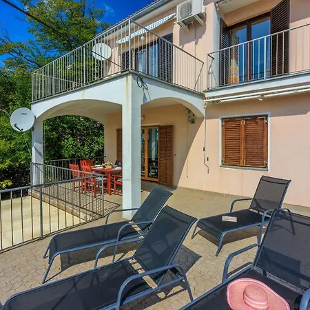 Bartulin Apartamento