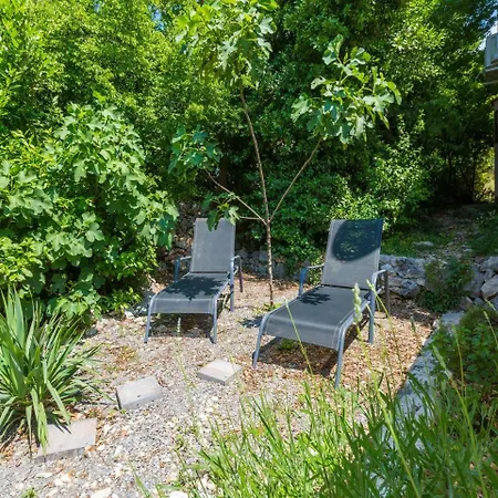 Bartulin アパート ツリクヴェニツァ