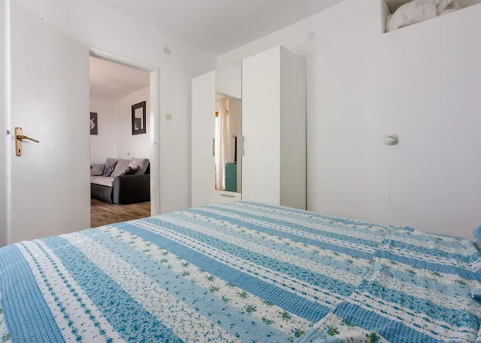 Bartulin ツリクヴェニツァ