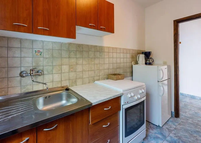 Bartulin * ツリクヴェニツァ