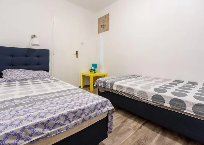 Bartulin アパート