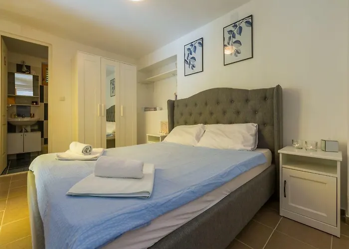 Bartulin アパート ツリクヴェニツァ