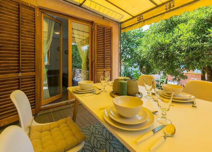 アパート Bartulin