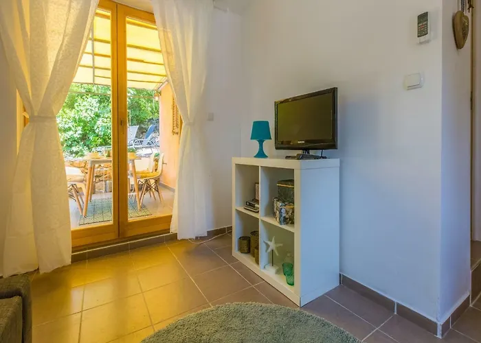 Bartulin アパート ツリクヴェニツァ